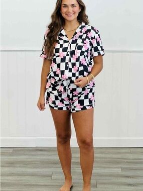 Women’s Pink Floral Check Short Pajama Set